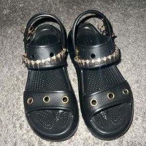 Crocs Mega Crush Platform Sandal in Black